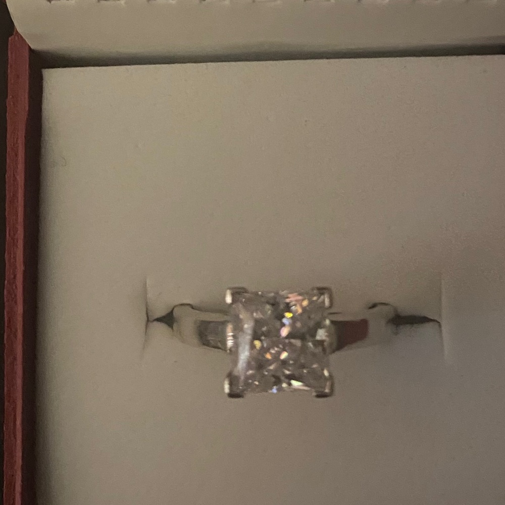 Lab created size 4, sterling silver 925 women’s engagement ring